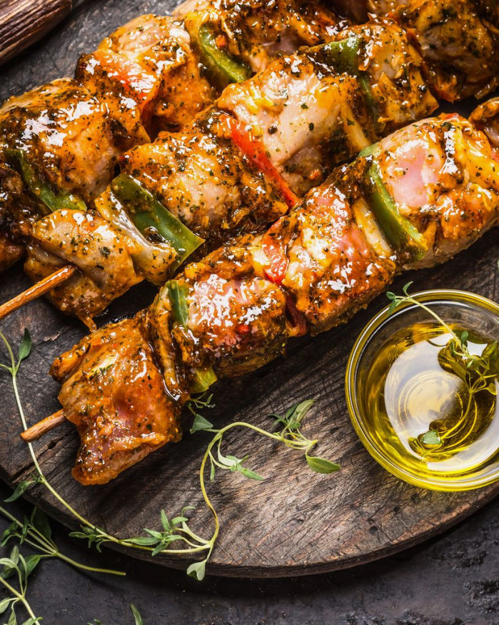 Brochettes de filet mignon marinées